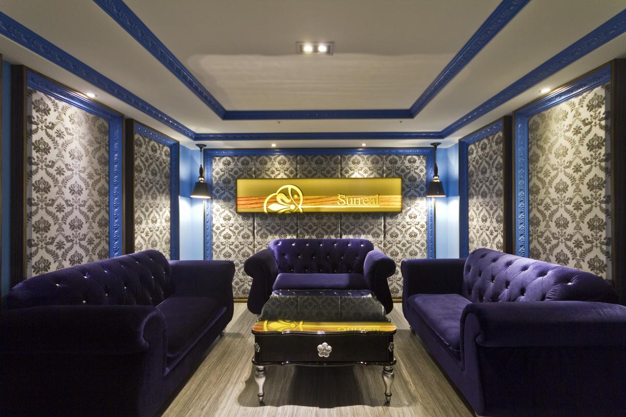 Surreal Motel Hsinchuang Exterior foto